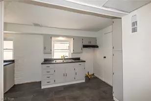1926 Nichols Ave, Lorain, OH 44053 - Photo 7