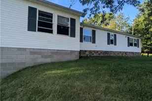 18395 Leatherwood Rd, Salesville, OH 43778 - Photo 3