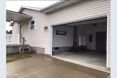 2215 Hilliard Drive, Midvale, OH 44653 - Photo 9