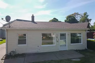 820 Peach Blvd, Willoughby, OH 44094 - Photo 3