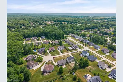 3958 Marcella Drive, North Royalton, OH 44133 - Photo 11