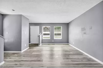 11219 Hopkins Avenue, Loveland, OH 44108 - Photo 21
