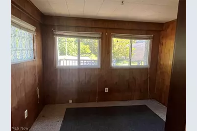 363 Spring Street, Struthers, OH 44471 - Photo 15