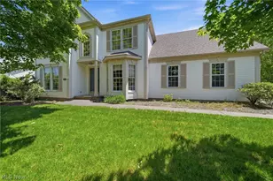 3021 Duquesne Dr, Stow, OH 44224 - Photo 1