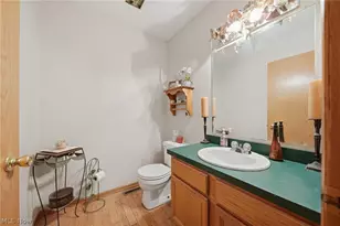 3021 Duquesne Dr, Stow, OH 44224 - Photo 5