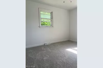 103 Rosemont, Youngstown, OH 44515 - Photo 7