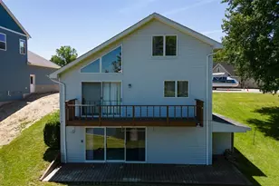 654 Pine Dr, Lake Milton, OH 44429 - Photo 19