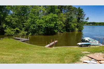 654 Pine Drive, Lake Milton, OH 44429 - Photo 17