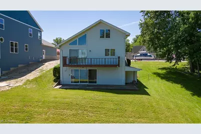 654 Pine Drive, Lake Milton, OH 44429 - Photo 5