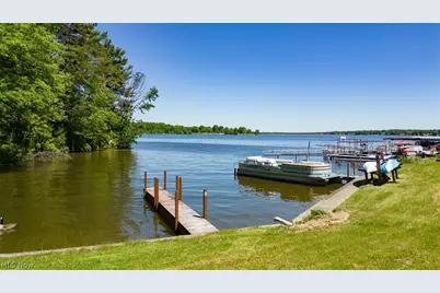 654 Pine Drive, Lake Milton, OH 44429 - Photo 7