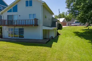 654 Pine Dr, Lake Milton, OH 44429 - Photo 9