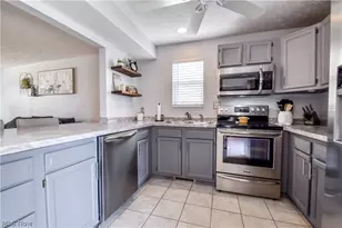 895 Brittney Ct, Willowick, OH 44095 - Photo 9