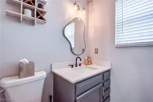 895 Brittney Ct, Willowick, OH 44095 - Photo 13