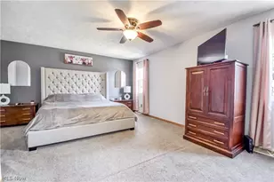 895 Brittney Ct, Willowick, OH 44095 - Photo 17