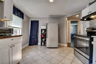 1245 Childs Ave, Akron, OH 44314 - Photo 23