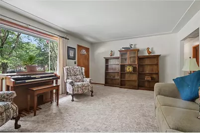 5035 New Road, Youngstown, OH 44515 - Photo 5