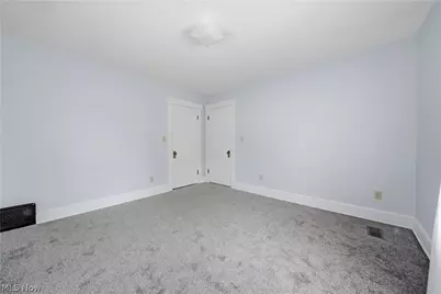 2613 Crown Place NW, Canton, OH 44708 - Photo 17