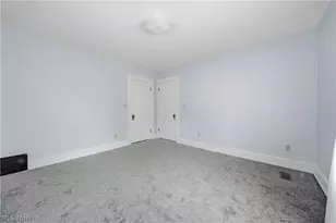 2613 Crown Pl NW, Canton, OH 44708 - Photo 17