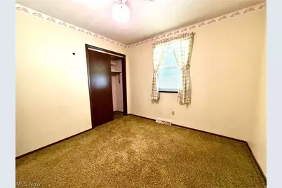 159 Valley Way, Weirton, WV 26062 - Photo 15