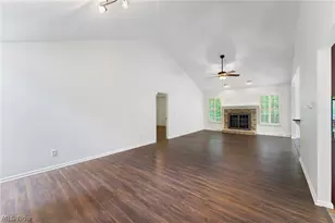 8462 Hitchcock Rd, Boardman, OH 44512 - Photo 15
