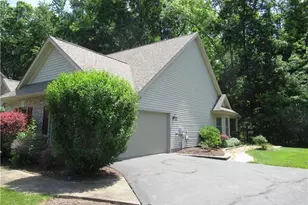 8462 Hitchcock Rd, Boardman, OH 44512 - Photo 5