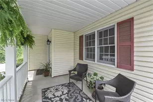 1335 Old Mill Path, Grandview Heights, OH 44147 - Photo 5