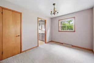 3930 Cannon Rd, Youngstown, OH 44515 - Photo 13