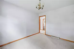 3930 Cannon Rd, Youngstown, OH 44515 - Photo 11
