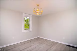 57087 Ferryview Rd, Martins Ferry, OH 43935 - Photo 15