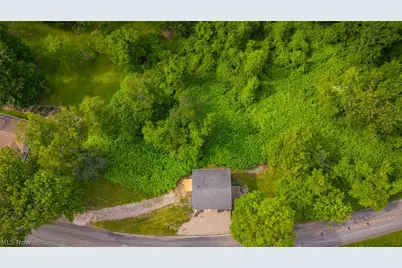 57087 Ferryview Road, Martins Ferry, OH 43935 - Photo 9