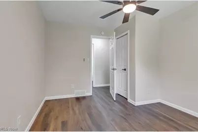 2429 Thurmont Road, Akron, OH 44313 - Photo 27