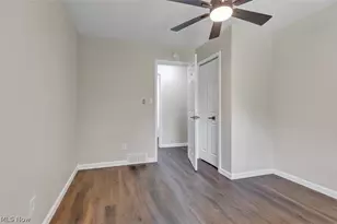 2429 Thurmont Rd, Akron, OH 44313 - Photo 27