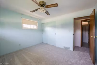 651 E Parkleigh Drive, Green Hills, OH 44131 - Photo 23