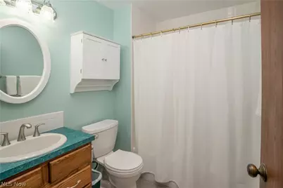6890 Waltham Street NW, Canton, OH 44708 - Photo 37