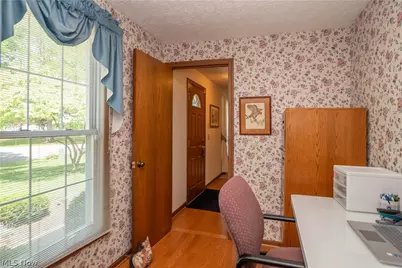 6890 Waltham Street NW, Canton, OH 44708 - Photo 25