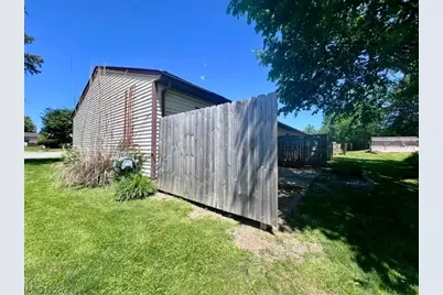 122 Royal Crest Drive #G, Seville, OH 44273 - Photo 21