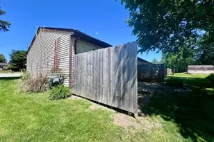 122 Royal Crest Dr, Seville, OH 44273 - Photo 21