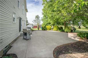 4456 Maplegrove Ave, Louisville, OH 44641 - Photo 41