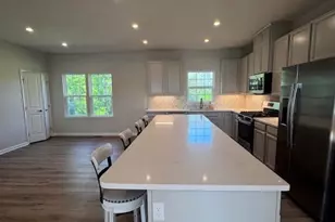 4045 N Steels Cir, Cuyahoga Falls, OH 44224 - Photo 3