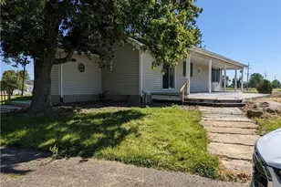 13096 Smith Rd, Wellington, OH 44090 - Photo 3