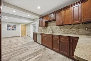 11565 Robin Wood Ln, Chagrin Falls, OH 44023 - Photo 37