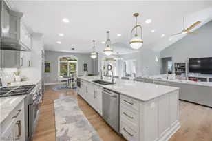11565 Robin Wood Ln, Chagrin Falls, OH 44023 - Photo 9