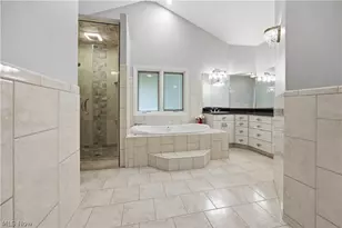 11565 Robin Wood Ln, Chagrin Falls, OH 44023 - Photo 17