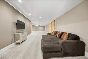 11565 Robin Wood Ln, Chagrin Falls, OH 44023 - Photo 29
