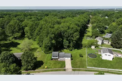 4092 Hummingbird Trail, Stow, OH 44224 - Photo 3