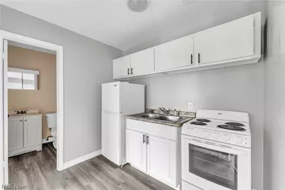 1415 Wyandotte Avenue #303, Oakwood, OH 44107 - Photo 9