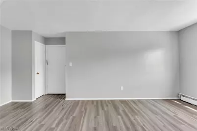1415 Wyandotte Avenue #303, Oakwood, OH 44107 - Photo 7