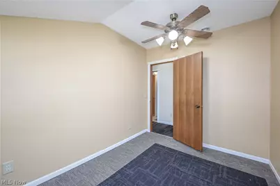 128 E Central Ave, Ravenna, OH 44266 - Photo 17