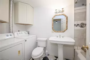 128 E Central Ave, Ravenna, OH 44266 - Photo 13
