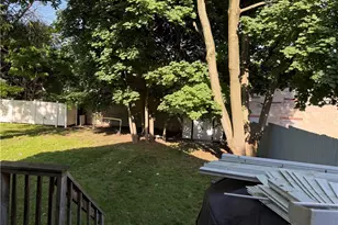 869 Berwin St, Akron, OH 44310 - Photo 5